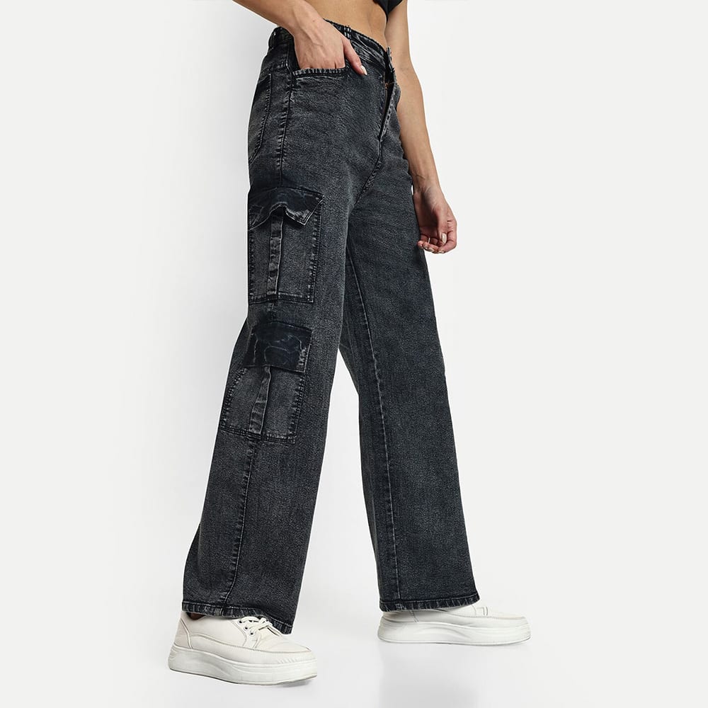 Signature Cargo Pants